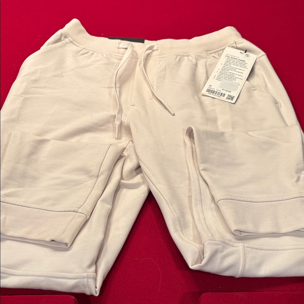 Men’s Lululemon Stylish Cream City Seeat Jogger Pants